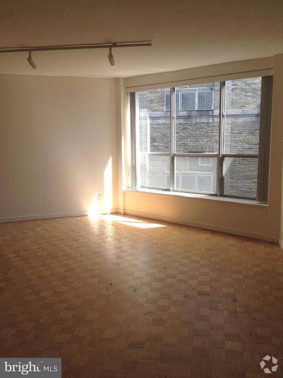 Building Photo - 224-30 W Rittenhouse Square