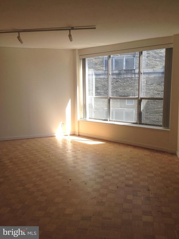 Foto principal - 224-30 W Rittenhouse Square
