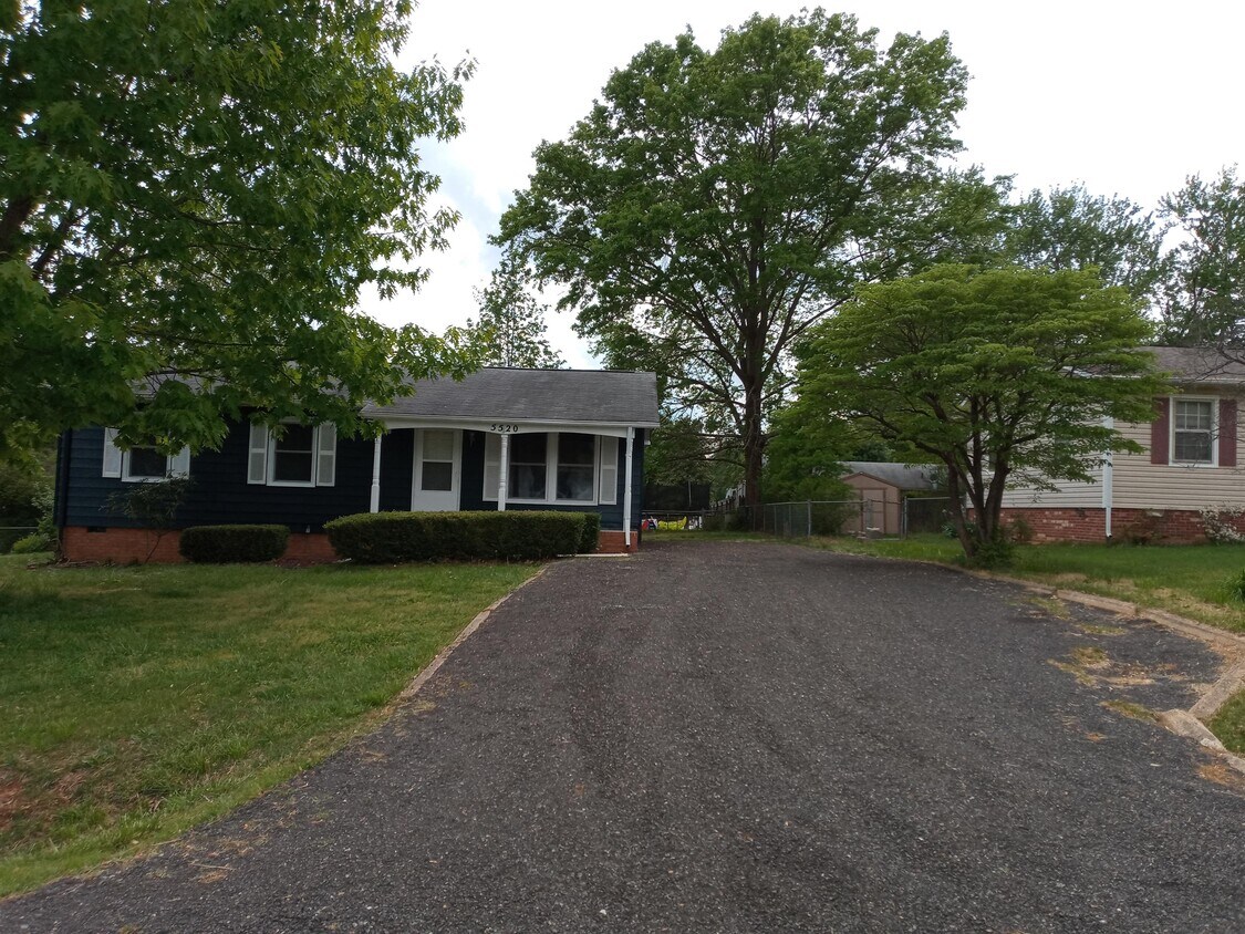 5520 Rudy Ln, Fredericksburg, VA 22407 House Rental in Fredericksburg