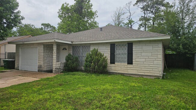 Foto del edificio - 7325 Boggess Rd