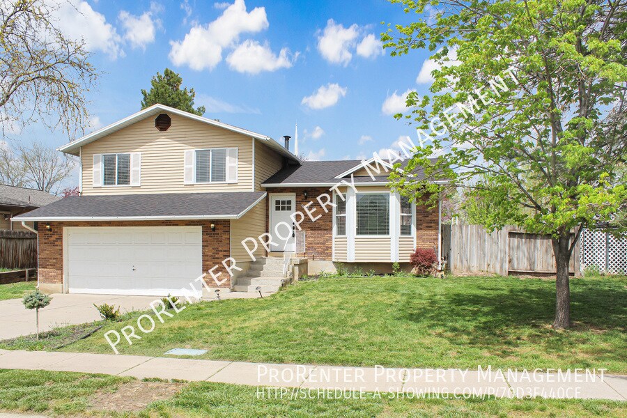 Updated 4 Bed, 2 Bath Layton Home House for Rent in Layton, UT