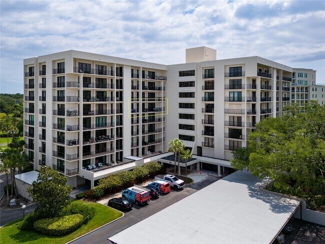 Foto del edificio - 150 Belleview Blvd