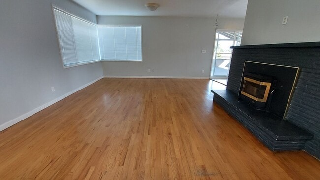 Foto del edificio - 9518 N Davies Rd