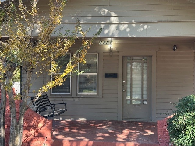 Photo - 1221 NW 42nd St House