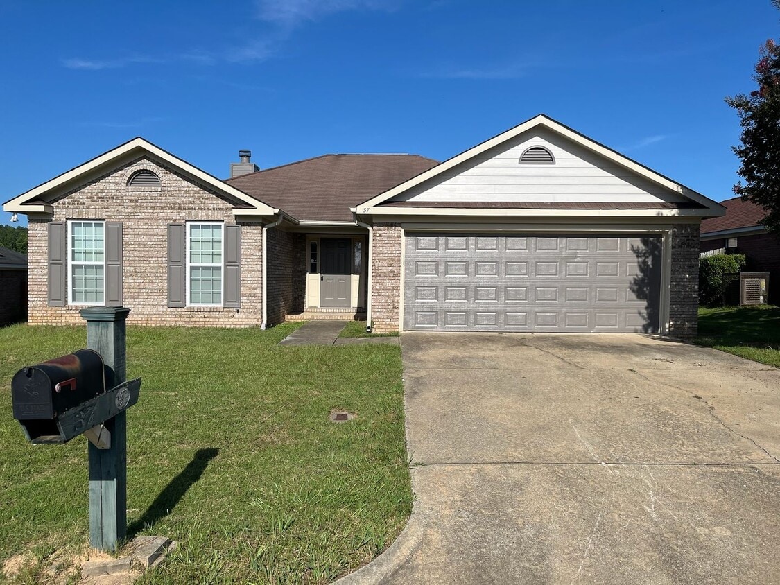 Primary Photo - Beautiful Total Electric Home In Phenix Ci...