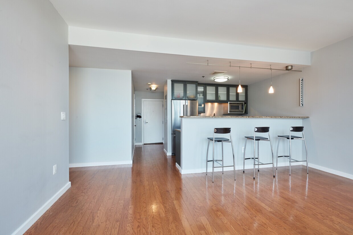 Primary Photo - 234 Causeway St