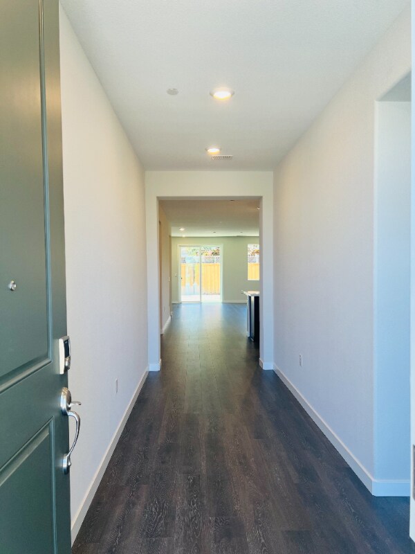 Foto del edificio - 910 Shearwater Rd