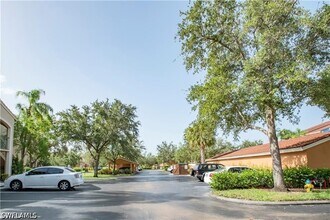 Building Photo - 1220 Wildwood Lakes Blvd