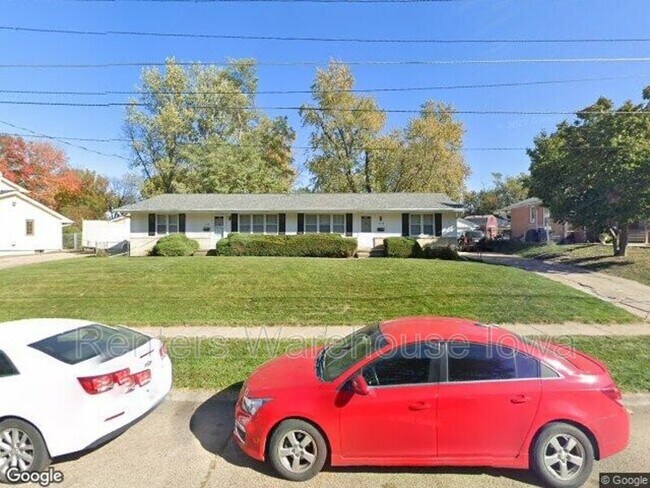 Foto del edificio - 3317 48th St