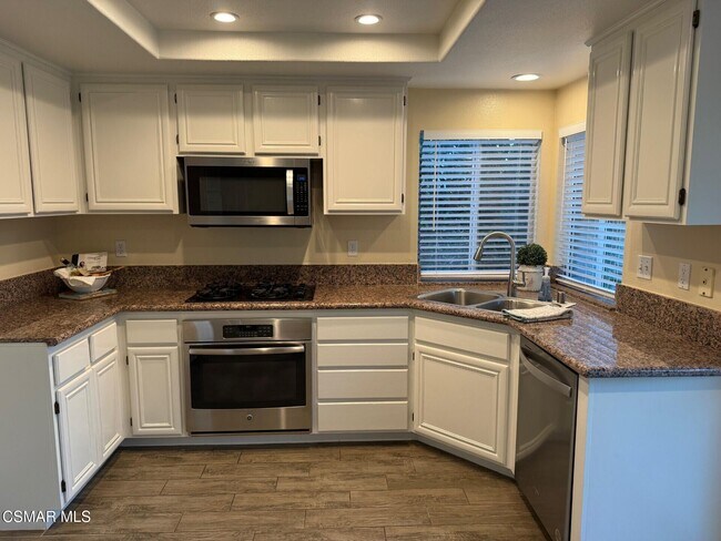 Foto del edificio - 1759 Amarelle St