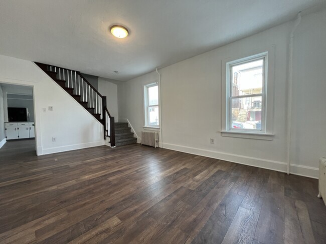 Foto del edificio - 800 S 27th St