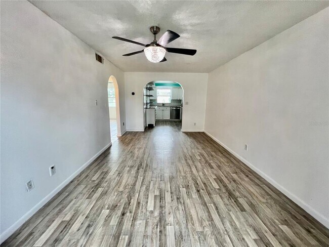 Building Photo - 7008 S Mascotte St