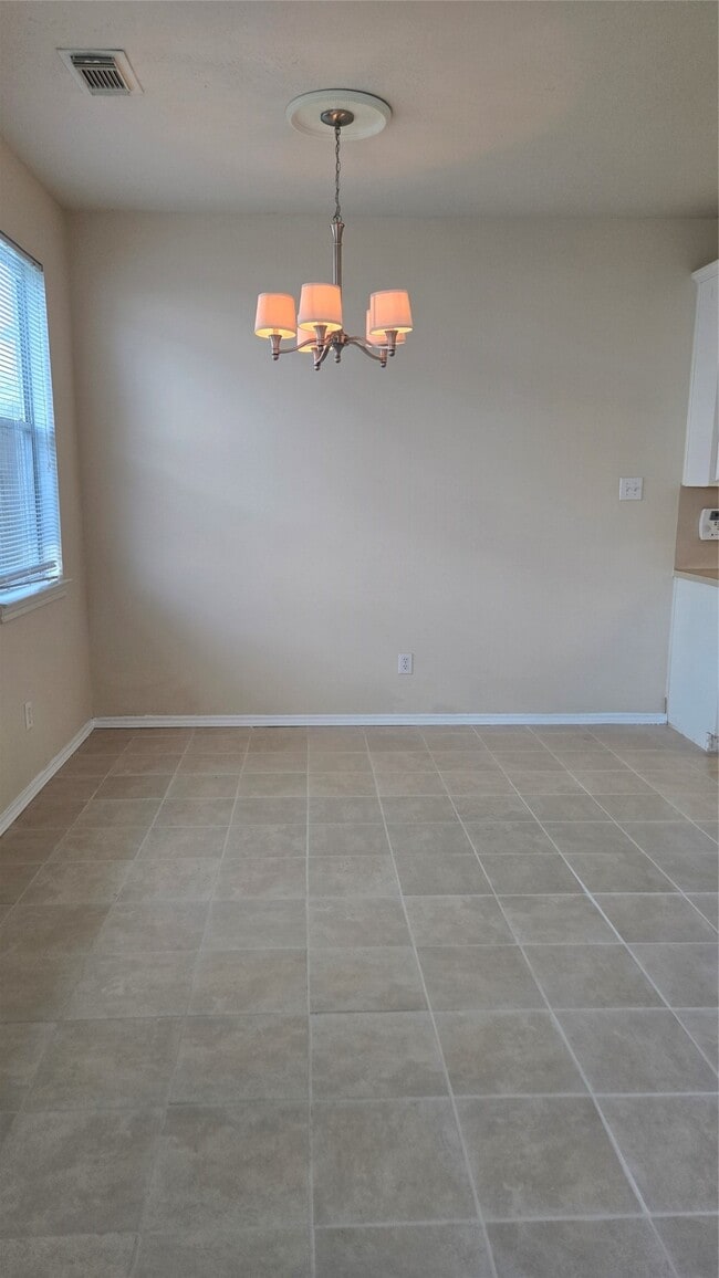 Building Photo - 12415 Narcissus View Trail