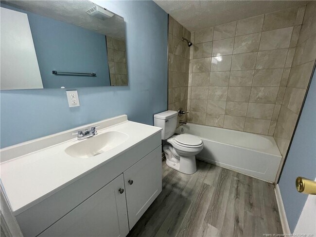 Foto del edificio - 822 Ridge Rd