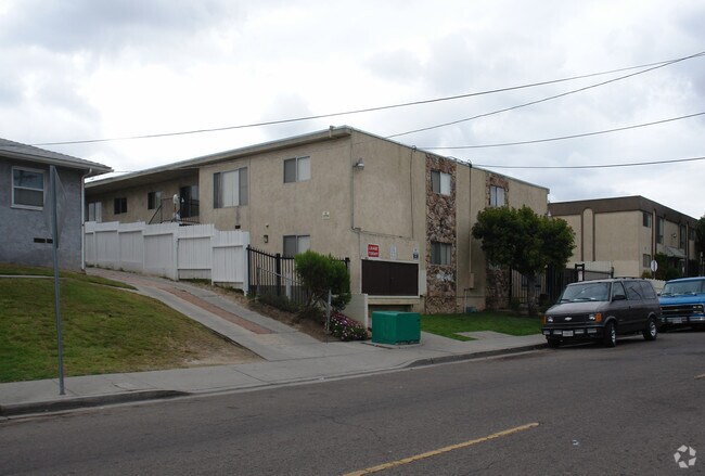 Laurel Lane Laurel Ave &amp; Highland View Apartments