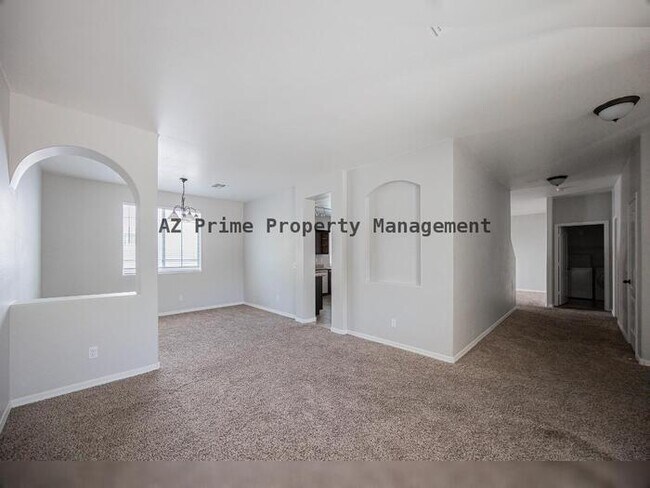Building Photo - 7422 S 27th Way