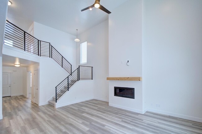 Building Photo - 1634 Gannett Dr