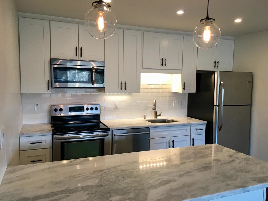Foto principal - 260 Merrydale Rd