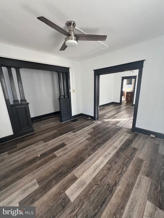 Foto del edificio - 438 Mitchell Ave