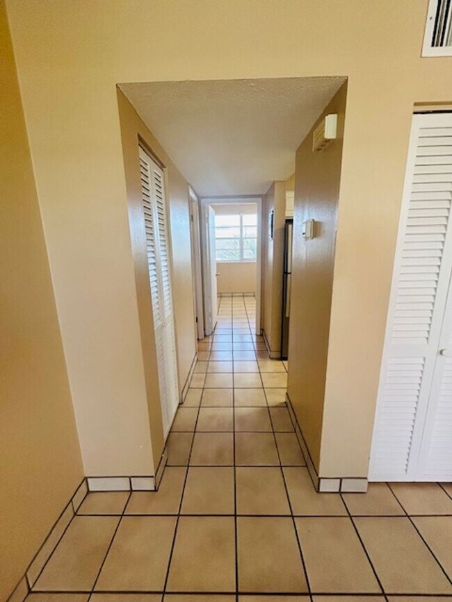 Foto del edificio - Cape Canaveral Condo