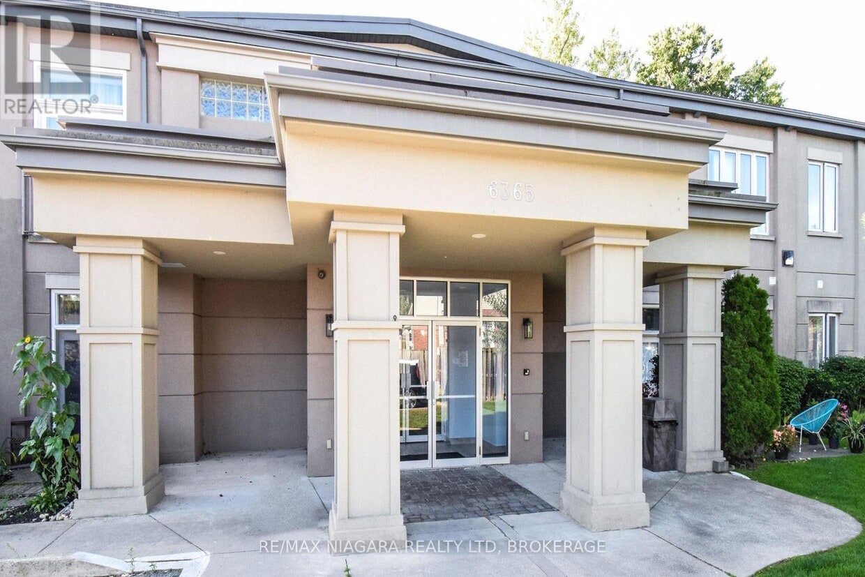 Photo principale - 6365 Drummond Rd