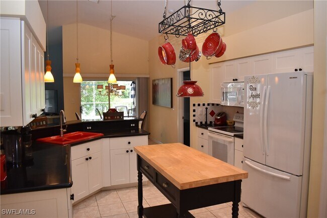 Foto del edificio - 25817 Pebblecreek Dr