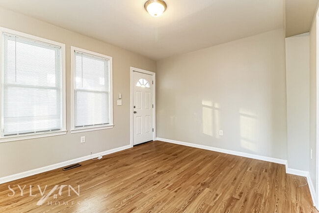 Building Photo - The Lifestyle You Deserve.