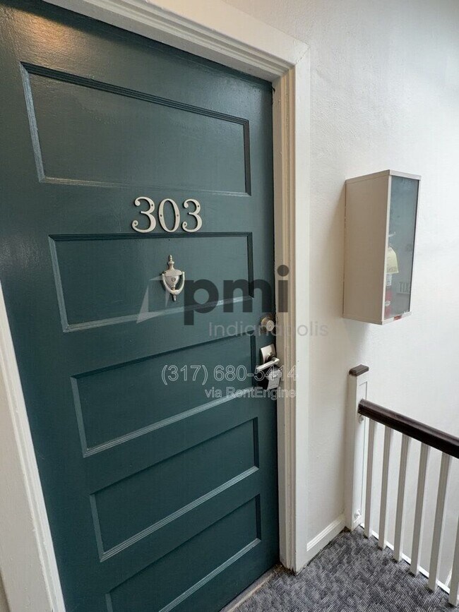 Foto del edificio - 126 E Vermont St