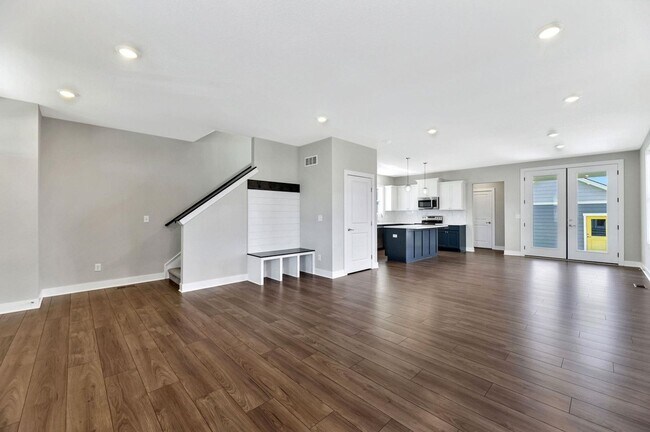 Foto del edificio - Victorian Charm Meets Modern Living in Mai...