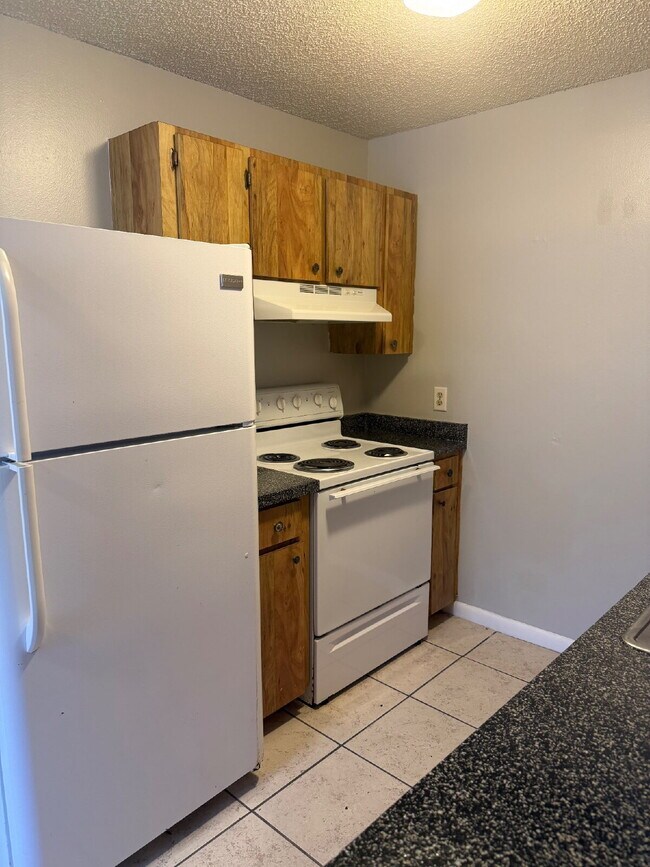 Foto del edificio - One Bedroom One Bath in Auburndale