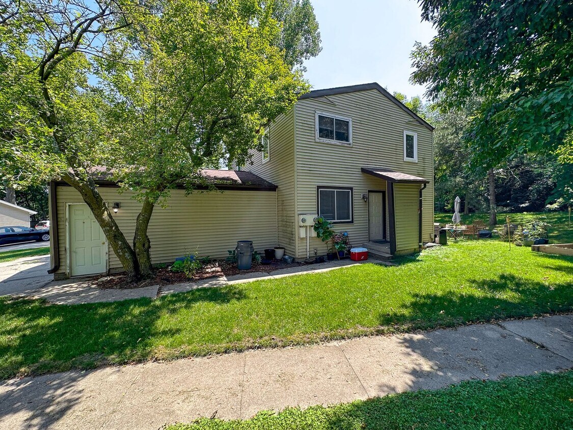 Foto del edificio - 4210-4212 Harris St