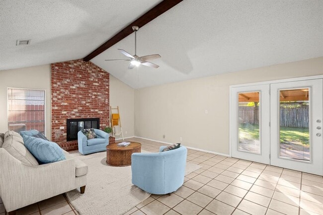 Foto del edificio - 10703 Parkfield Dr