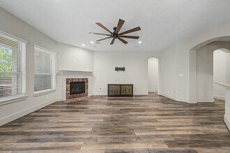 Building Photo - 31032 Sunfall Trail Ln