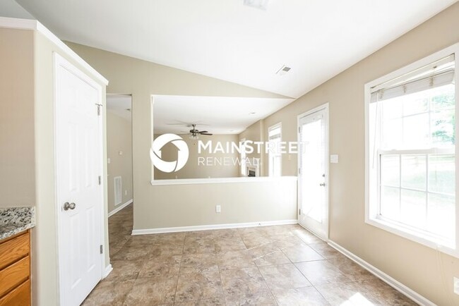 Building Photo - 3 Bedroom Pet-Friendly Home in Charlotte, ...