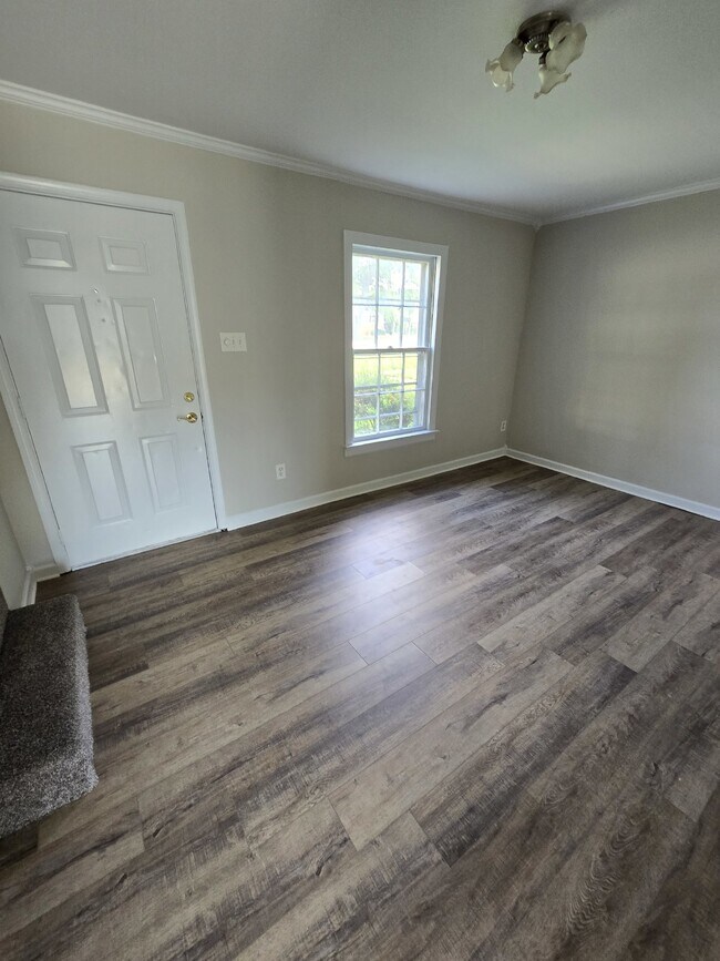 Foto del edificio - Charming 2 Bedroom Townhouse for Rent