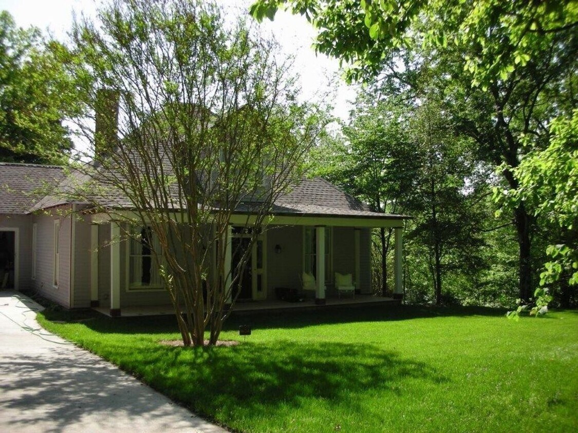 5448 Overton Rd, Nashville, TN 37220 House Rental in Nashville, TN