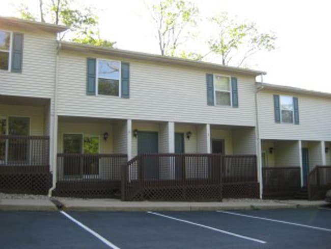 1136 W 17th St - Stapleton