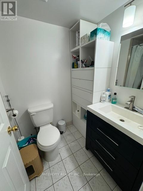 Photo du bâtiment - 800 Sheppard Ave W