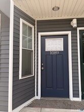 Building Photo - 1089 Whalley Ave