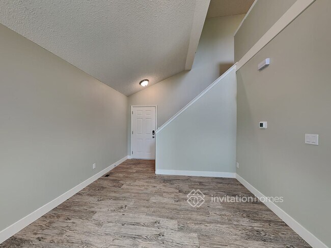 Building Photo - 4634 Hennings Dr