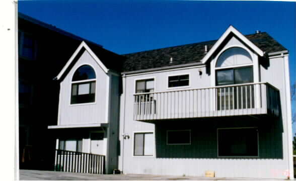 Foto del edificio - 921 Vermont St