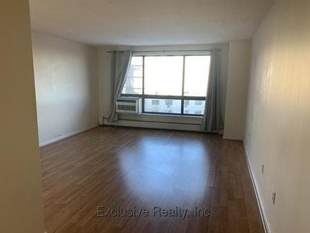 Building Photo - 1 bedroom in WATERTOWN MA 02472