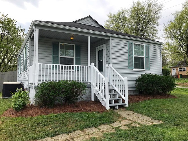 Building Photo - 1410 Irwin Ave