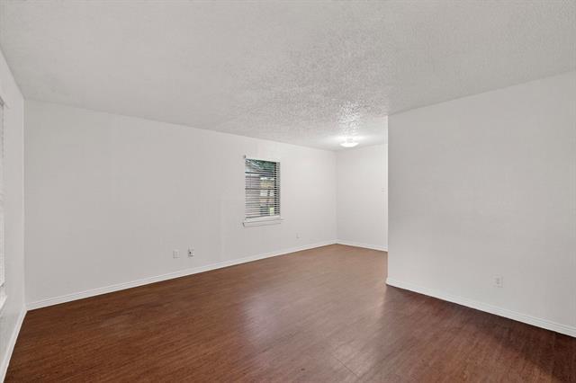 Foto del edificio - 10421 Muskogee Dr