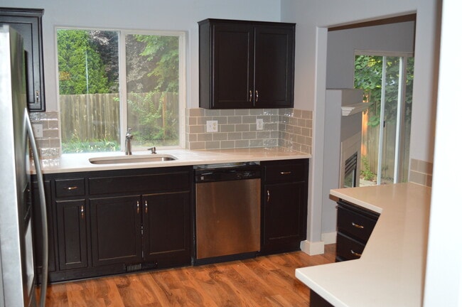 Foto del edificio - 16541 Southwest Daylily Street