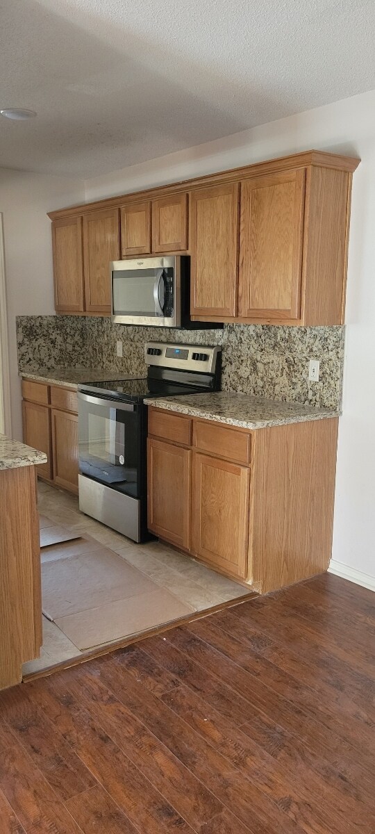 Building Photo - 5808 Silver Sage Dr