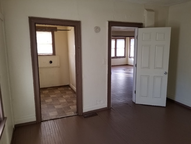 Foto del edificio - 261 Bellview St
