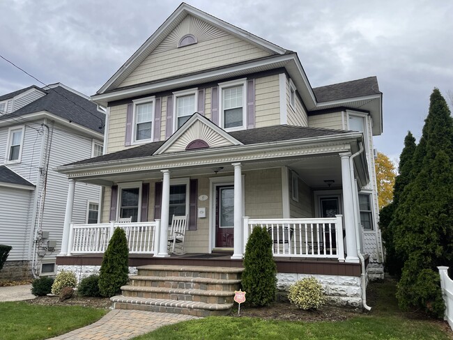 Building Photo - 87 Mill River Ave