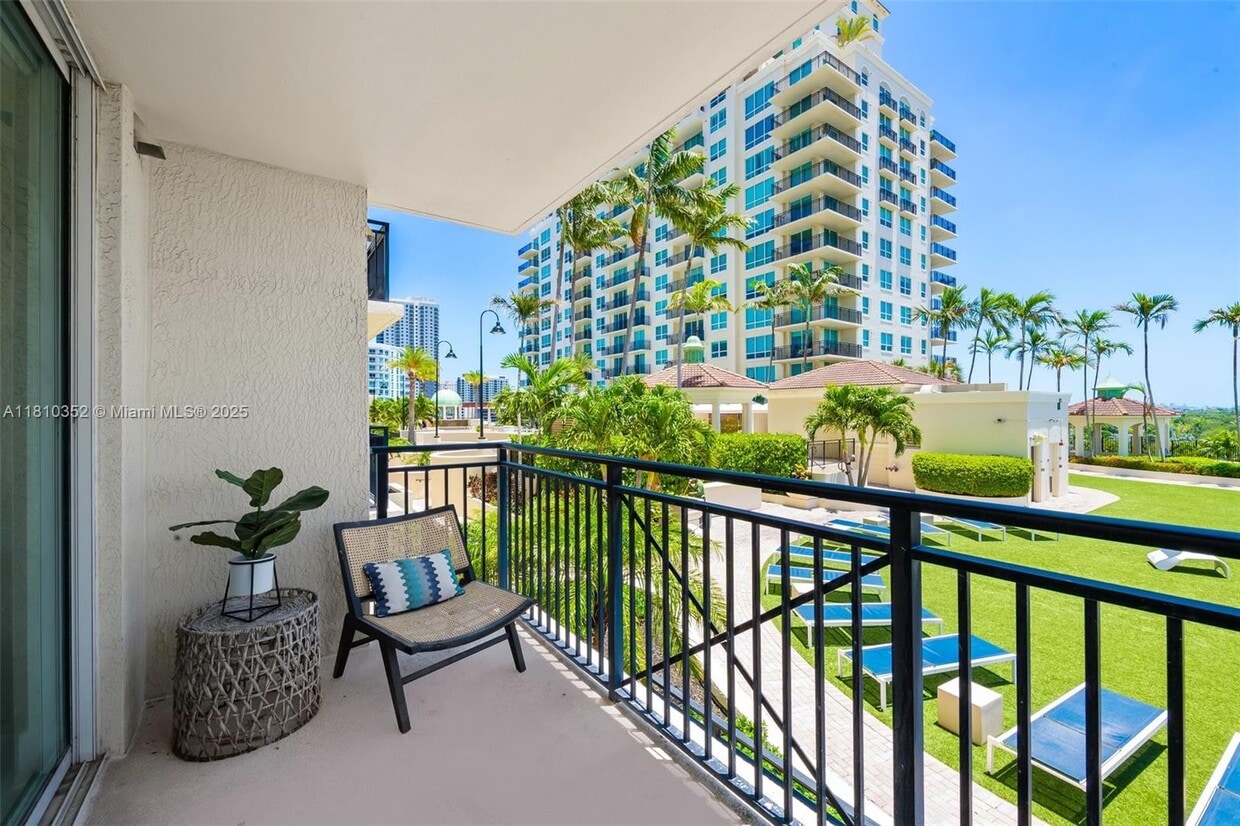 Primary Photo - 610 W Las Olas Blvd