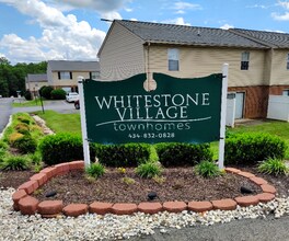 Building Photo - 54 Ferguson Dr